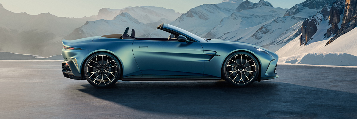 Side profile view of a Aston Martin Vantage Roadster 